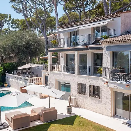 Villa Les Pins Du Cap - Vue - Cap D'antibes *